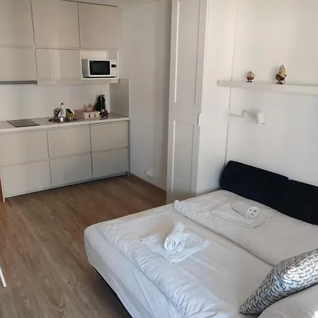 Apartment Optimist *